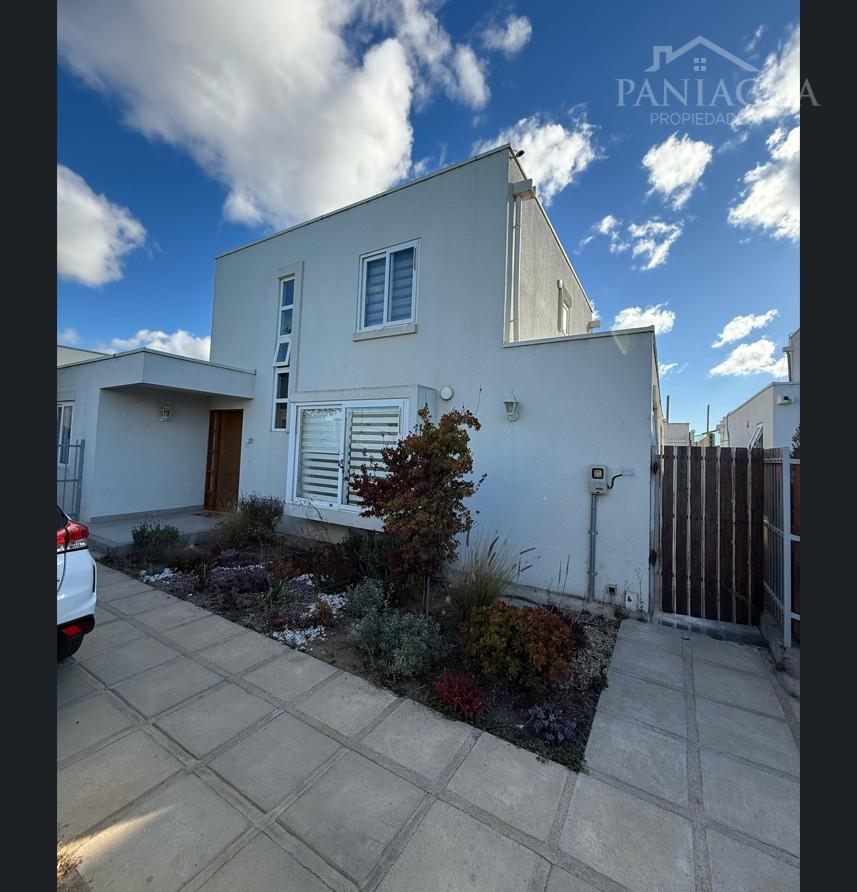 Vende gran propiedad en Curauma