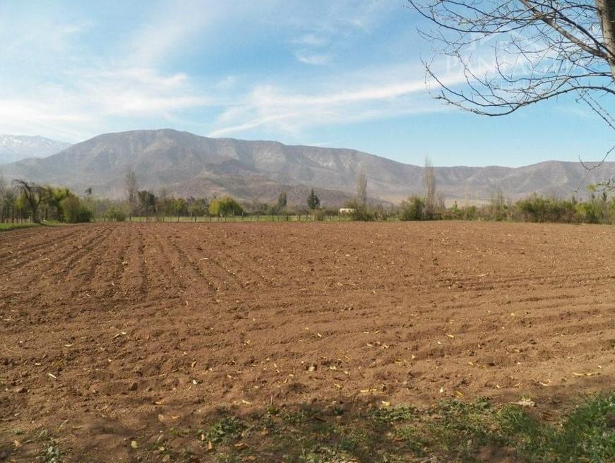 Terreno en venta con derechos de agua.